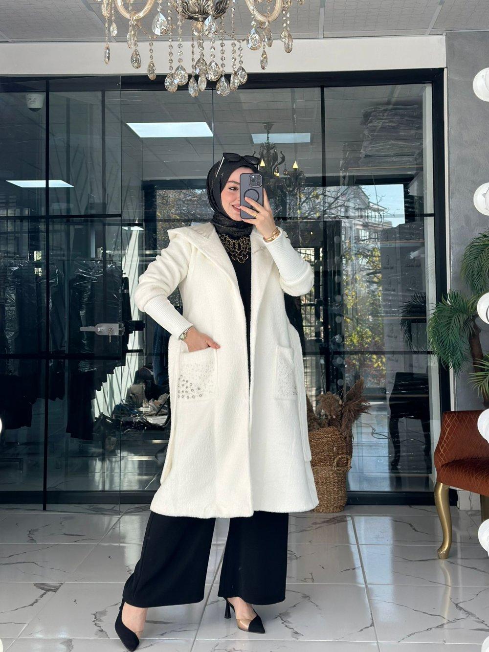 Angora Taşlı Kaban