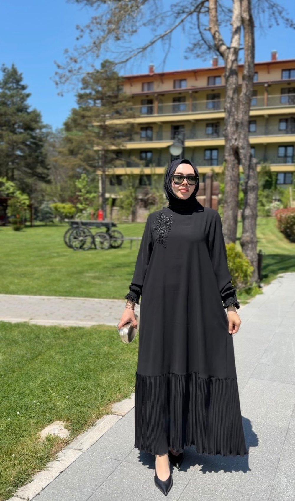 Kader Elbise